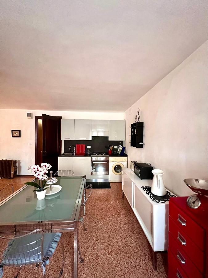 Apartamento Palazzo Malipiero Venecia Exterior foto